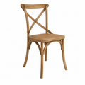 Chaise d'extérieur en bois empilable